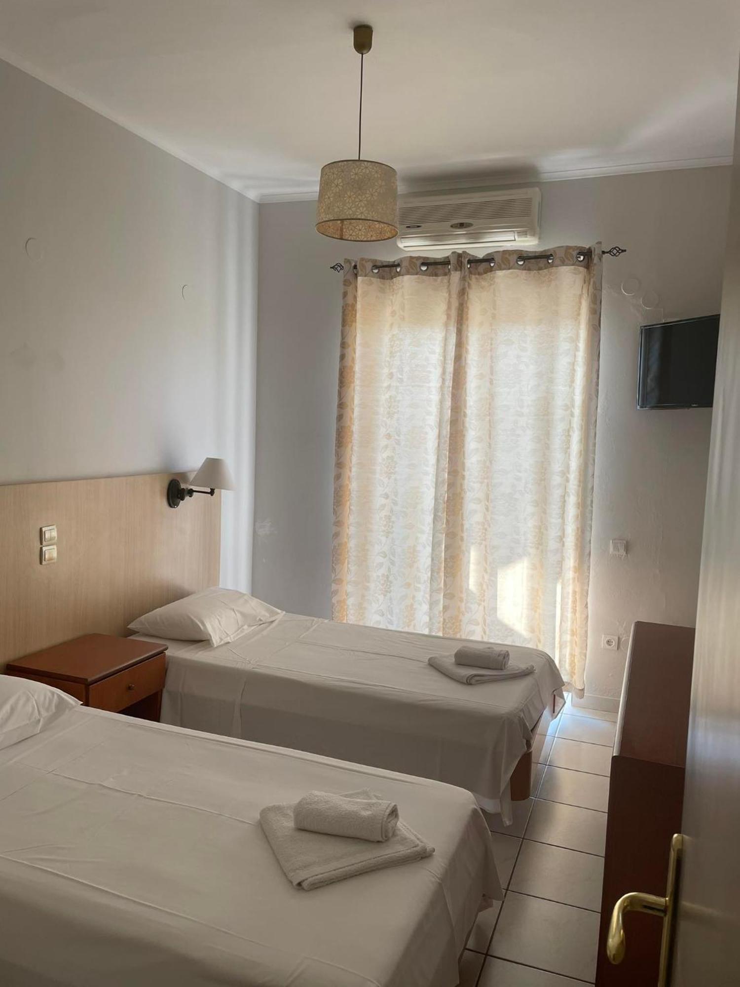 אליקאנאס Hotel Villa Mantalena מראה חיצוני תמונה